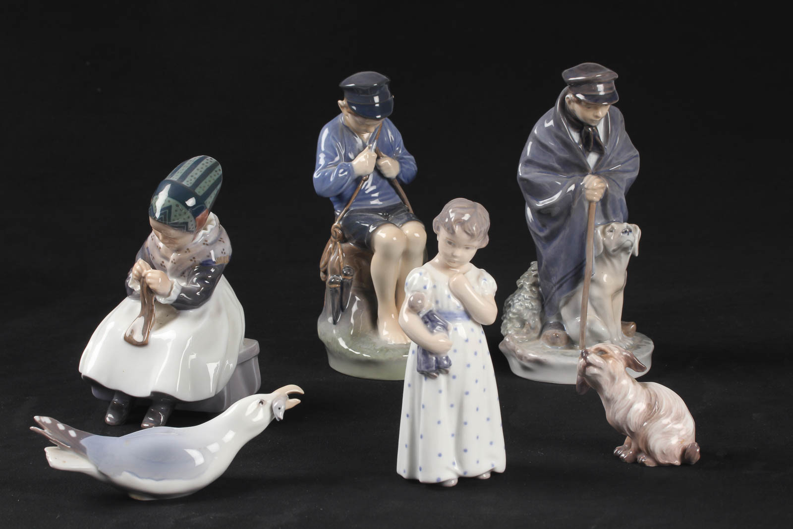 Royal Copenhagen og Bing Grøndahl Samling figurer af porcelæn 6