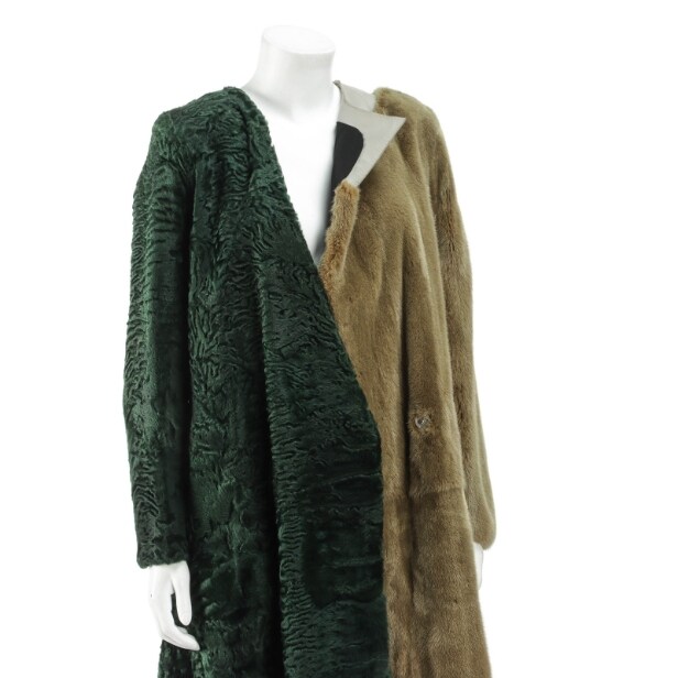 6862 - Freya Dalsjø for Kopenhagen Fur. Unique mink fur coat. str. 38