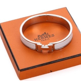 Hermès. Clic H Armbånd med hvid emalje, Str PM