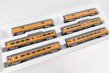 Märklin 43617 HO: Passenger Car Set Union Pacific Railroad