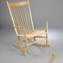 Hans J. Wegner 1914 -2007. Gyngestol, bøg  