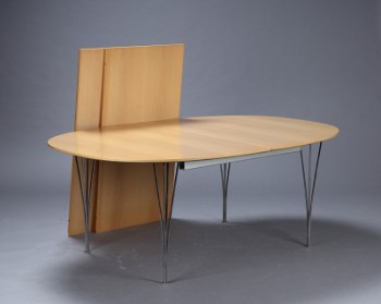 Piet Hein & Bruno Mathsson. Superellipse spisebord, Brown Lable fra 2012. L. 180/300 cm (3)