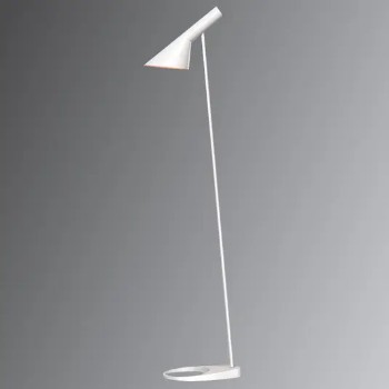 Arne Jacobsen. Standerlampe, model AJ gulv.