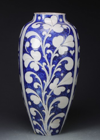 Gulvvase af glaseret keramik
