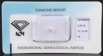 Uindfattet hjertesleben pink diamant på 0.21 ct.