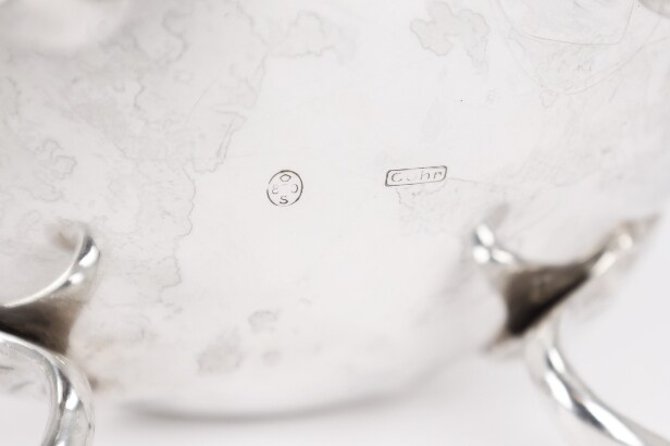Cohr: Creamer and sugar bowl made of silver. (2)