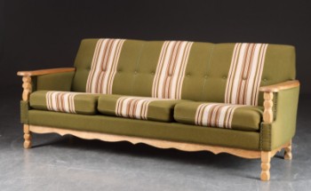 Fritstående tre-pers. sofa - Henry Kjærnulf-stil