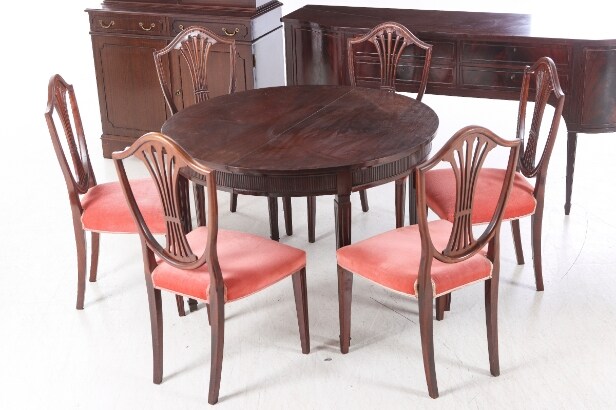 Hepplewhite mahogany dining room (10)