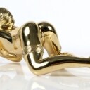 Robbi Jones: Erotisk skulptur model Madonna, poleret messing.