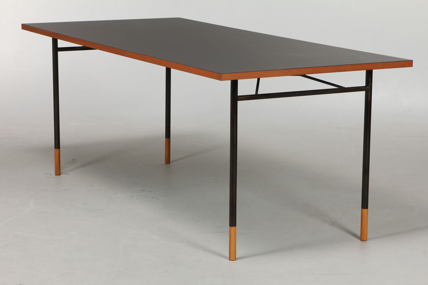 Finn Juhl Nyhavn Desk Drawing Table Lauritz Com