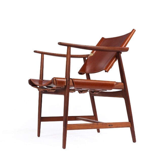 Børge Mogensen. 'Hunter's chair' of oiled walnut, model BM1106