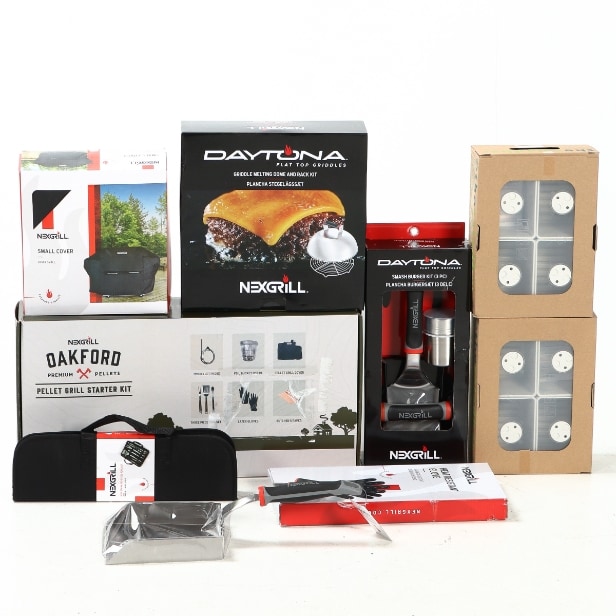 Nexgrill. A collection of grilling equipment etc. (9)