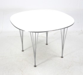 Piet Hein & Bruno Mathsson. Super circular dining table / kitchen table