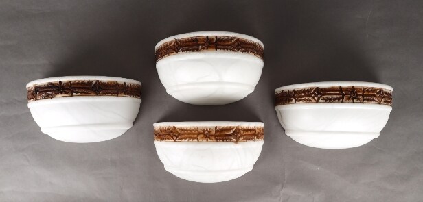 Santa Rita, Spain: A set of four alabaster wall lamps, late 1900s (4)