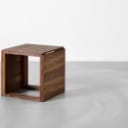 Kai Kristiansen. Sidebord / sofabord Cube no. 33, valnød