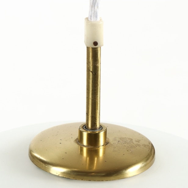 Vilhelm Lauritzen for Louis Poulsen: Vintage 'Radiohus' pendel