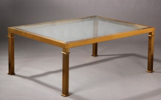 kig ind Melting Render Canusi sofabord af messing og glas. - Lauritz.com