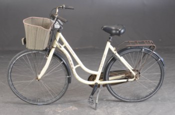 5687 - Mbk, dame cykel