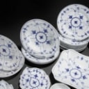 Royal Copenhagen. Musselmalet riflet service af porcelæn (62)