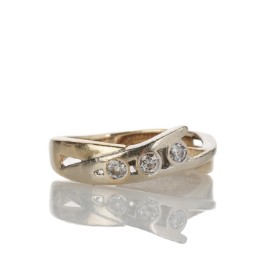 Diamond ring of 14 kt, approx. 0.09 ct Size 48