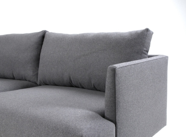 153010 - Wendelbo. 2.5-seater sofa, model 056, grey upholstery fabric