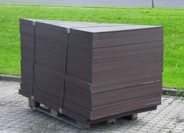Parti (ca. 100 stk) vandfaste krydsfinerplader/støbeplader. 9mm. 149.9 x 100 cm (100) Denne vare er sat til omsalg under nyt varenummer 2244425