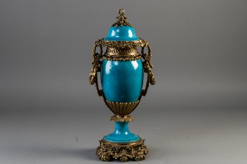 Stor prydvase af porcelæn og bronze i 1800 talsstil
