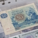 Collection of banknotes in folder, including Russia and France (142)