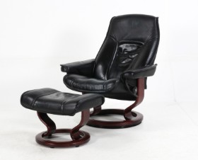 Ekorness. Stressless Armchair and Stool (2)