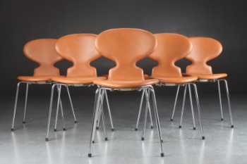 Arne Jacobsen. Myren stol, cognacfarvet læder, model 3101 (6)