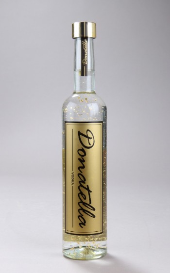 Donatella Vodka 22 karat Gold Edition, 0,5 liter.