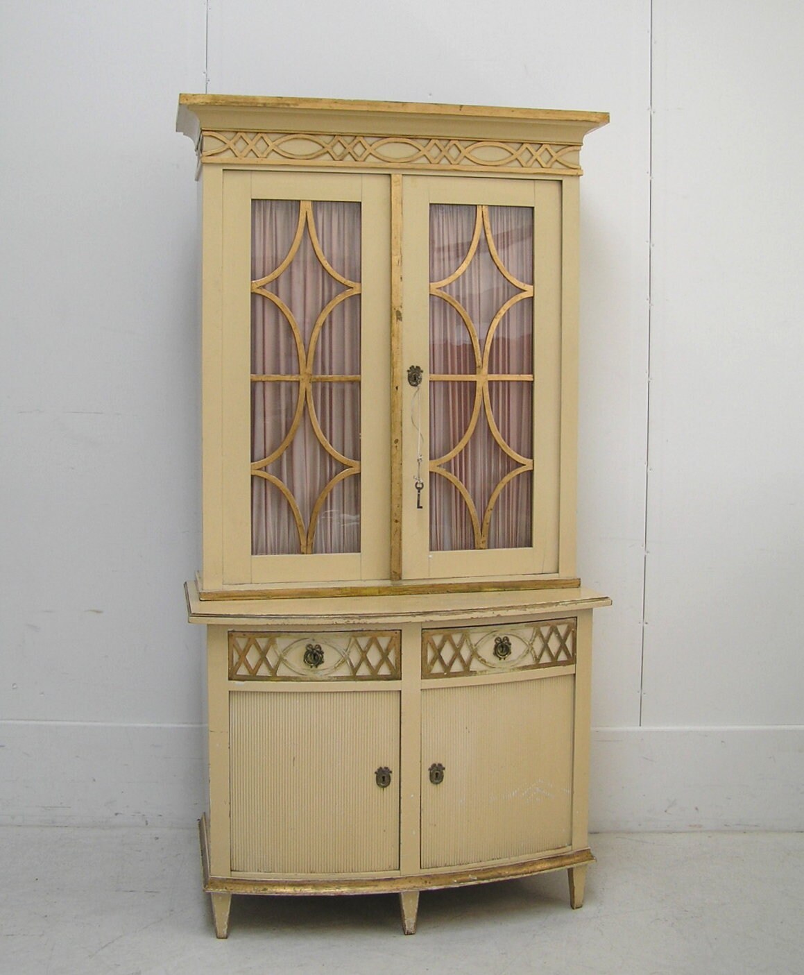 Gustavianisches Esszimmer, creme-lackiert (17) | Lauritz.com