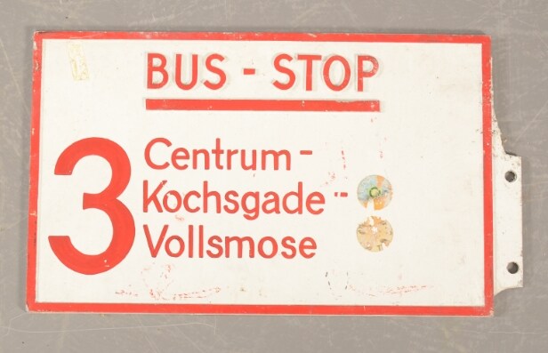 Metalskilte, busskilte. (5)