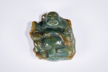 Buddha figur udskåret af blå stenart