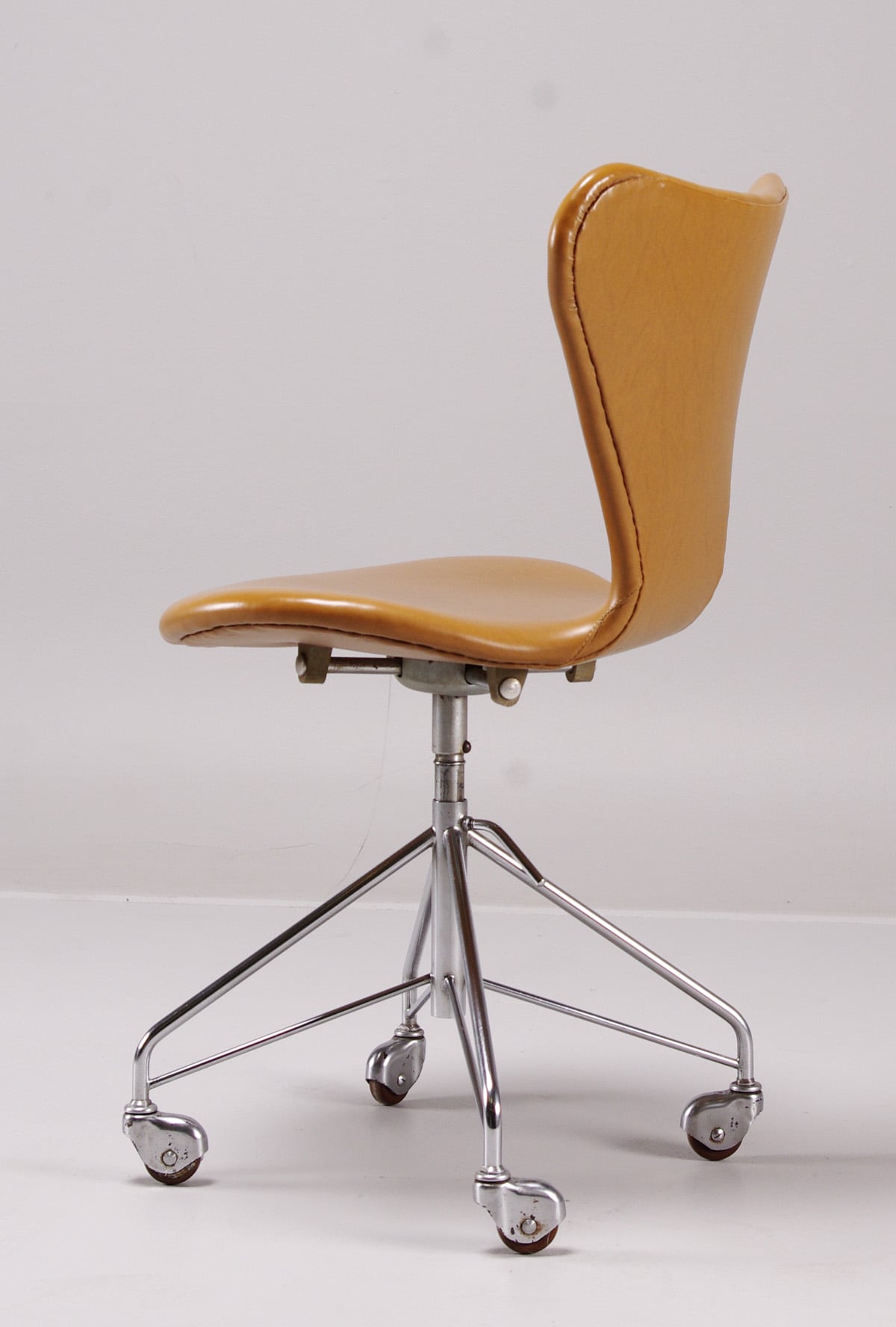 Arne Jacobsen Fritz Hansen Stuhl Serie 7 Modell 3117 Lauritz Com