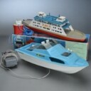 ToyHouse, Schuco, Monteleone. Samling modelfly, helikoptere og fjernstyrede modelskibe (16)