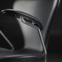 Arne Jacobsen. Kontorstol model 3217, sort læder