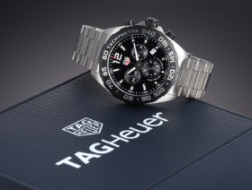 TAG Heuer 'Formula 1'. Men's chronograph in steel - box + certificate. 2022