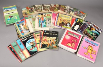 Samling tegneserier, Asterix, Tintin, Æucky Luke m.fl. (2 kasser)