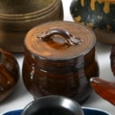 Large collection primarily Danish ceramics including Gerd Bøgelund (24)