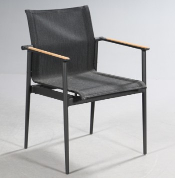 Henrik Pedersen. Stabelbare havestol / armstol, model 180 Stacking Chair udstillingsmode