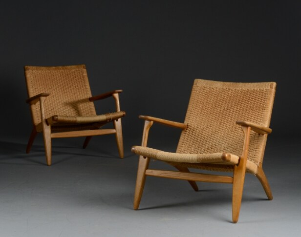 Hans J. Wegner. Par stole model CH25 af egetræ (2) 