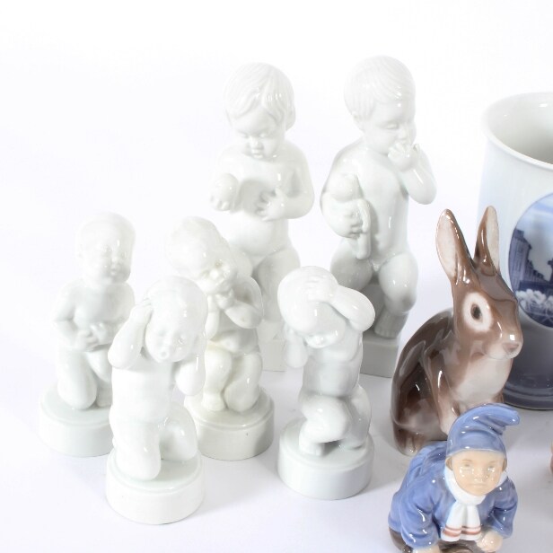 Royal Copenhagen and B&G collection porcelain figurines (19)