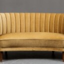Dansk møbelproducent: Buet sofa 1950'erne