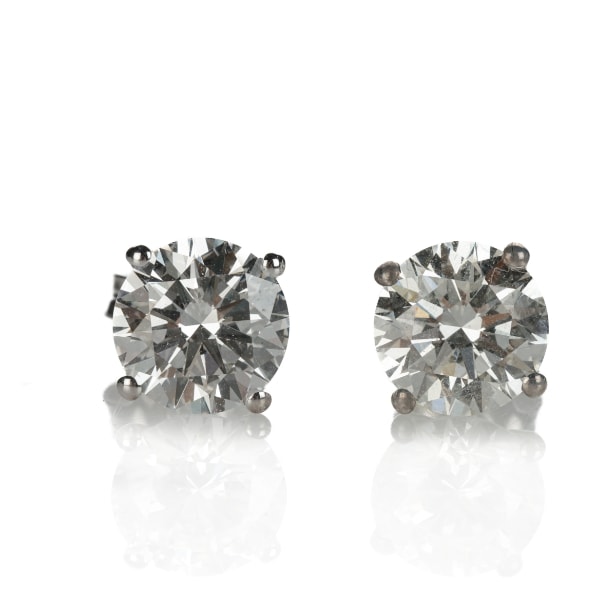Par solitaire ørestikker med laboratorieskabte diamanter, ca 4.04 ct