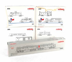 Märklin 37623+4580+4581+4860+4861 Digital HO: Diesel Electric locomotive EMD F7A+B med vognsæt (5)