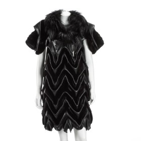 7165 - Kopenhagen Fur. Short dress made of leather, mink and fox. size 32/34