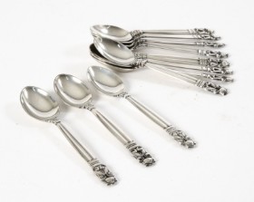 Georg Jensen. 'Konge/Acorn' eleven sterling silver coffee spoons (11)