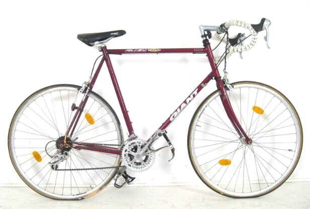 Rennrad Giant Peloton 7400 + Klapprad von Dahon (2)