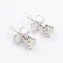 Pair of natural brilliant earrings in 14 kt gold, 1.00 ct. (2)